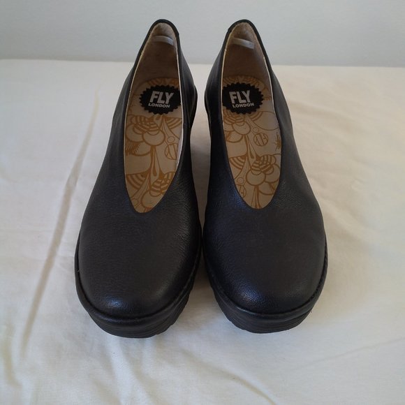 Black Fly London wedge pumps - Picture 7 of 8